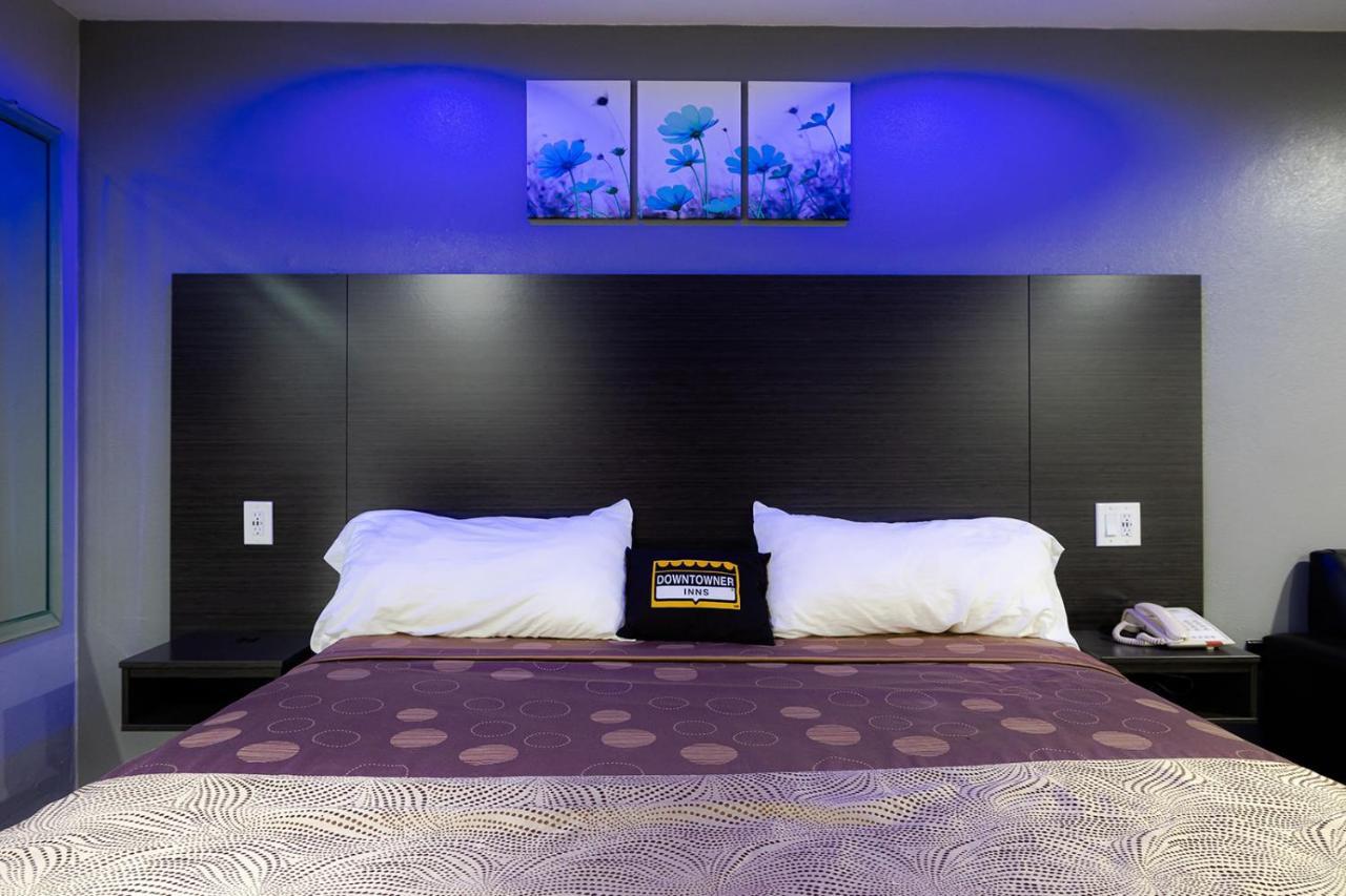 Downtowner Inns - Houston Downtown & Convention Center Экстерьер фото