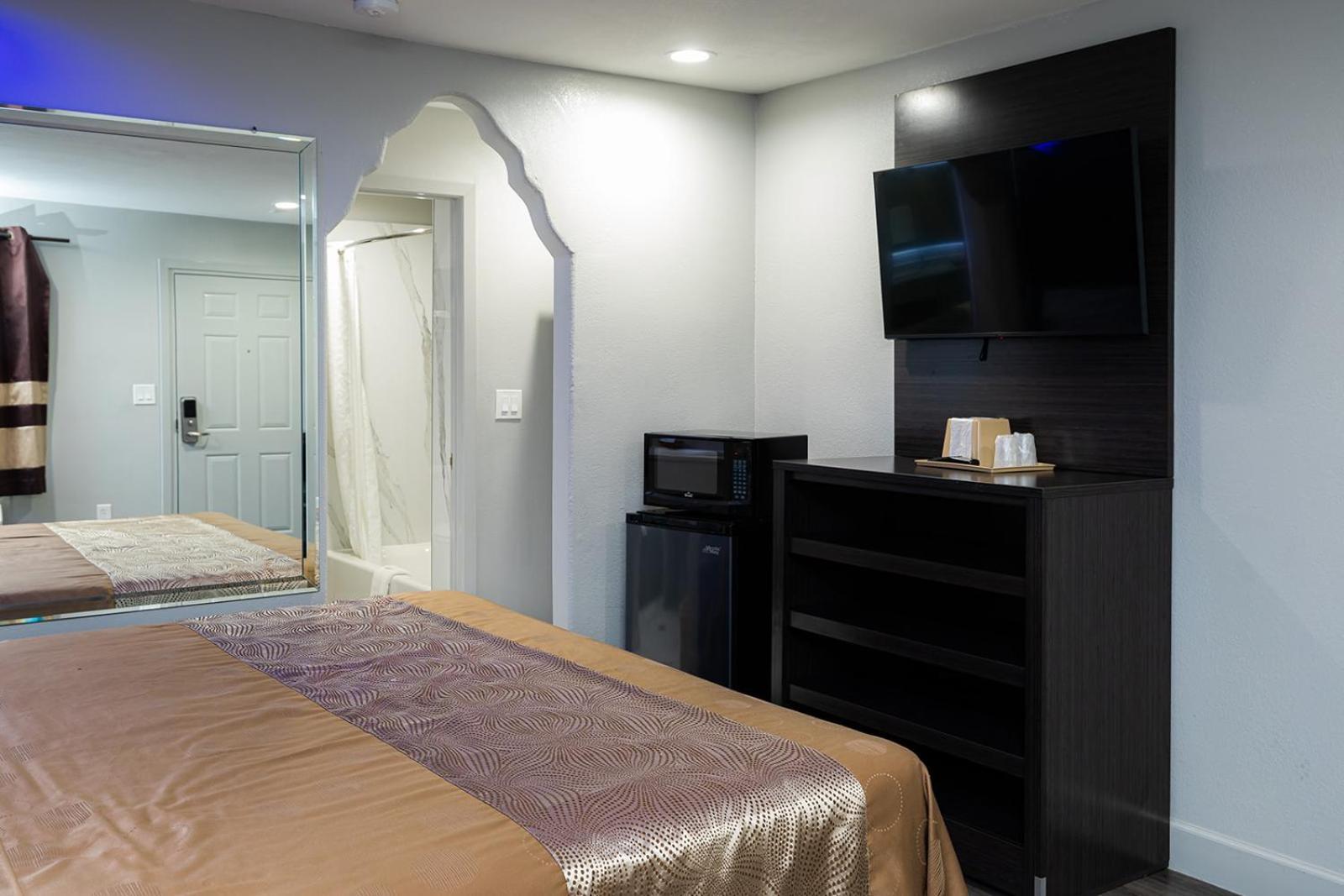 Downtowner Inns - Houston Downtown & Convention Center Экстерьер фото